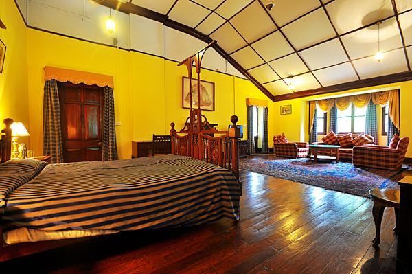 Balrampur House
